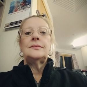 Meet your Posher, Cecile